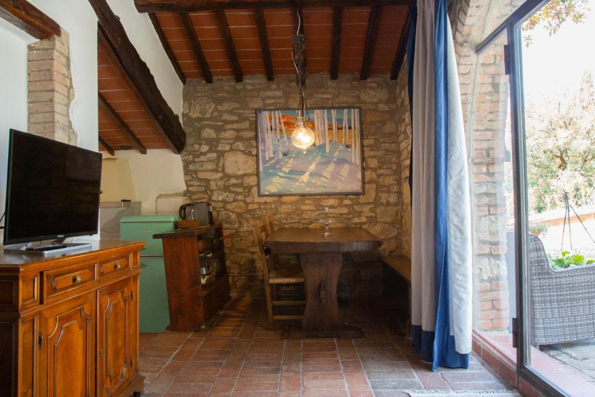 Castello Di Tornano Wine Relais