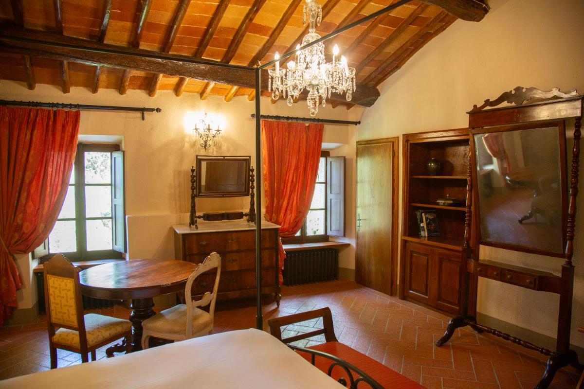 Castello Di Tornano Wine Relais