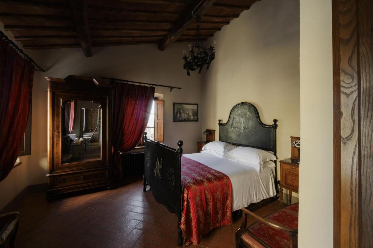 Castello Di Tornano Wine Relais