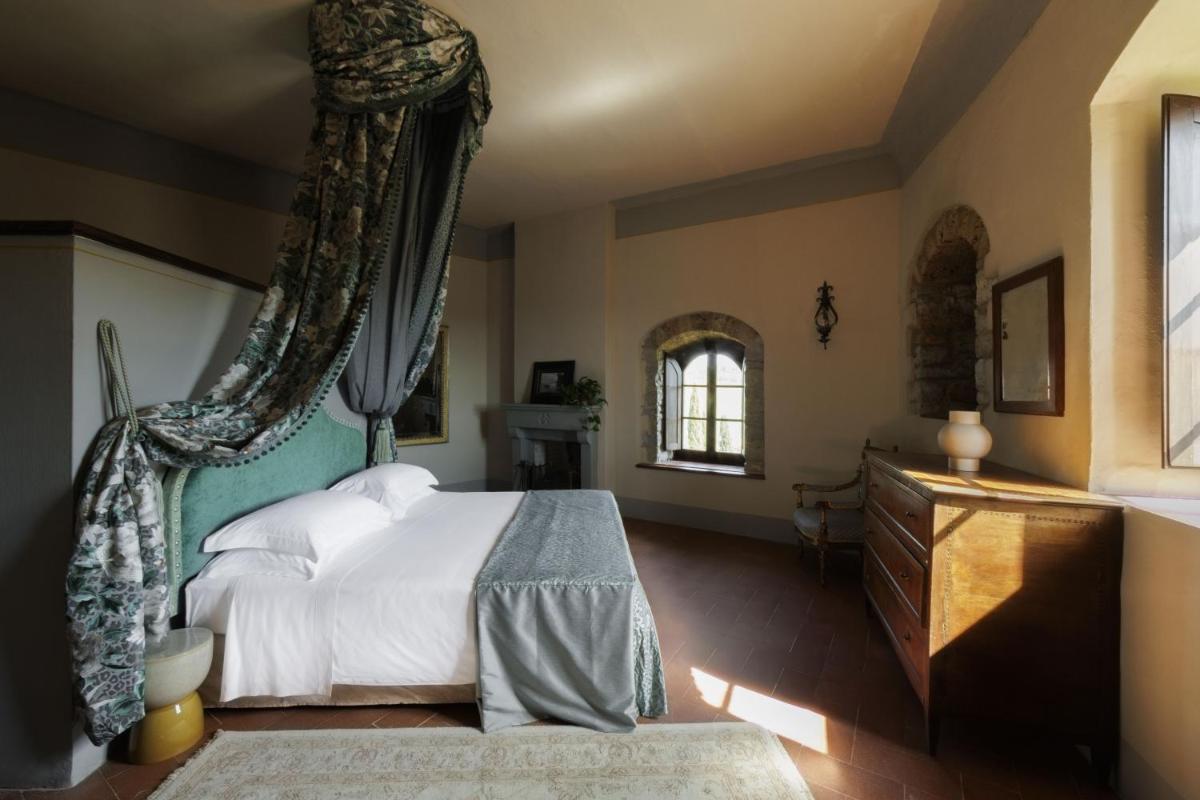 Castello Di Tornano Wine Relais