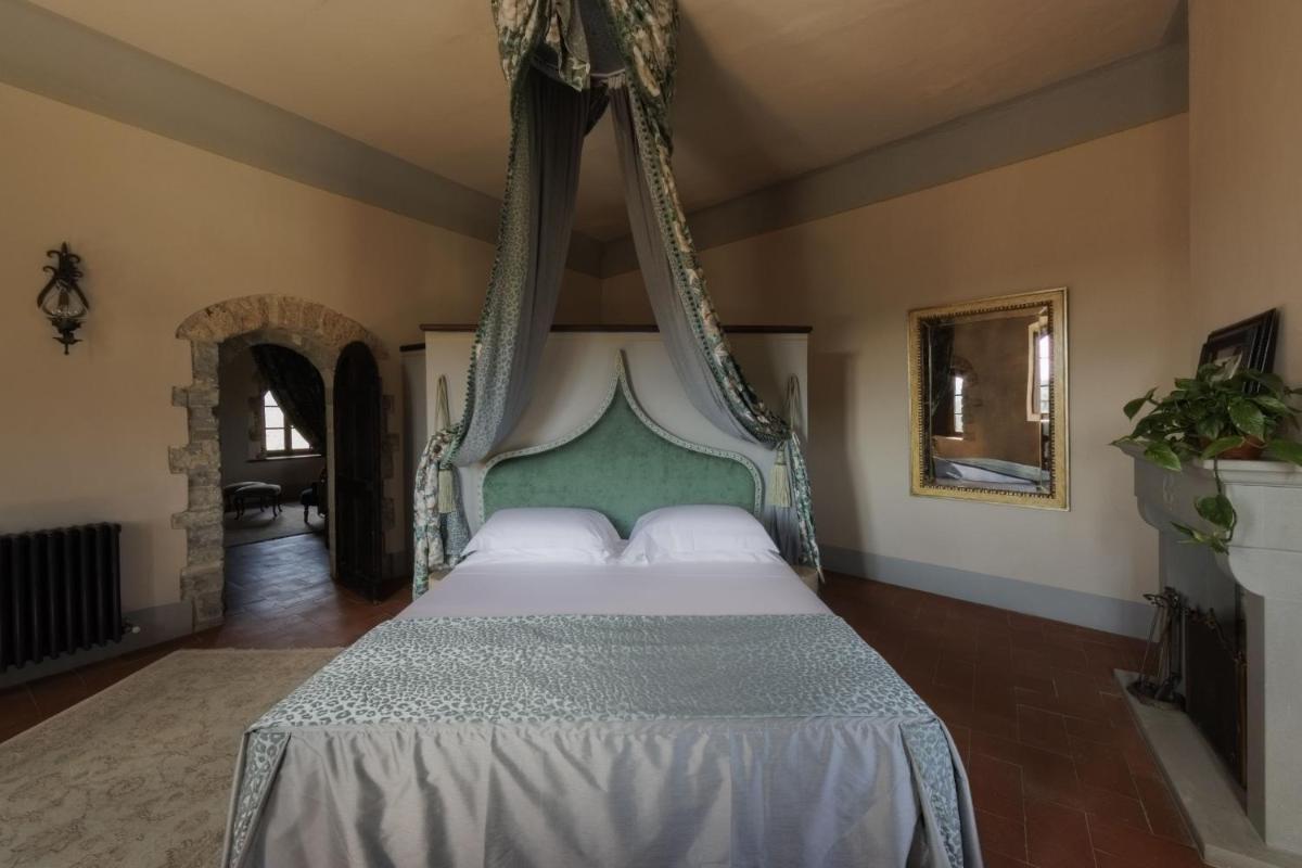 Castello Di Tornano Wine Relais
