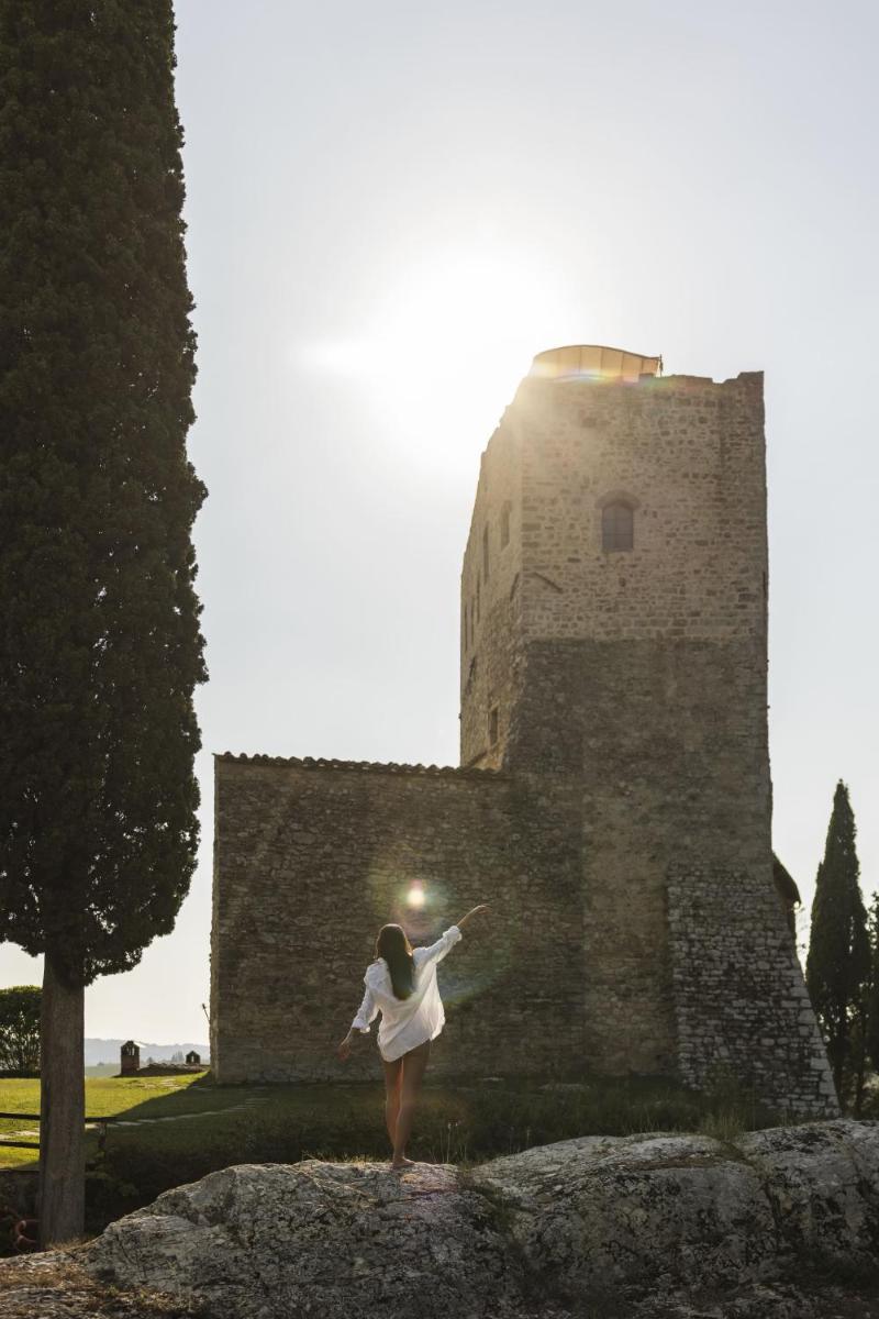 Castello Di Tornano Wine Relais