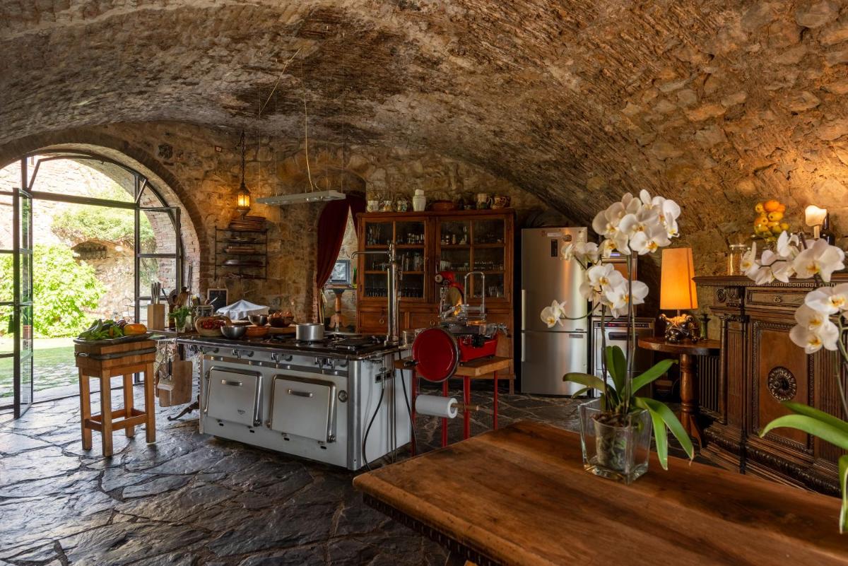 Castello Di Vicarello