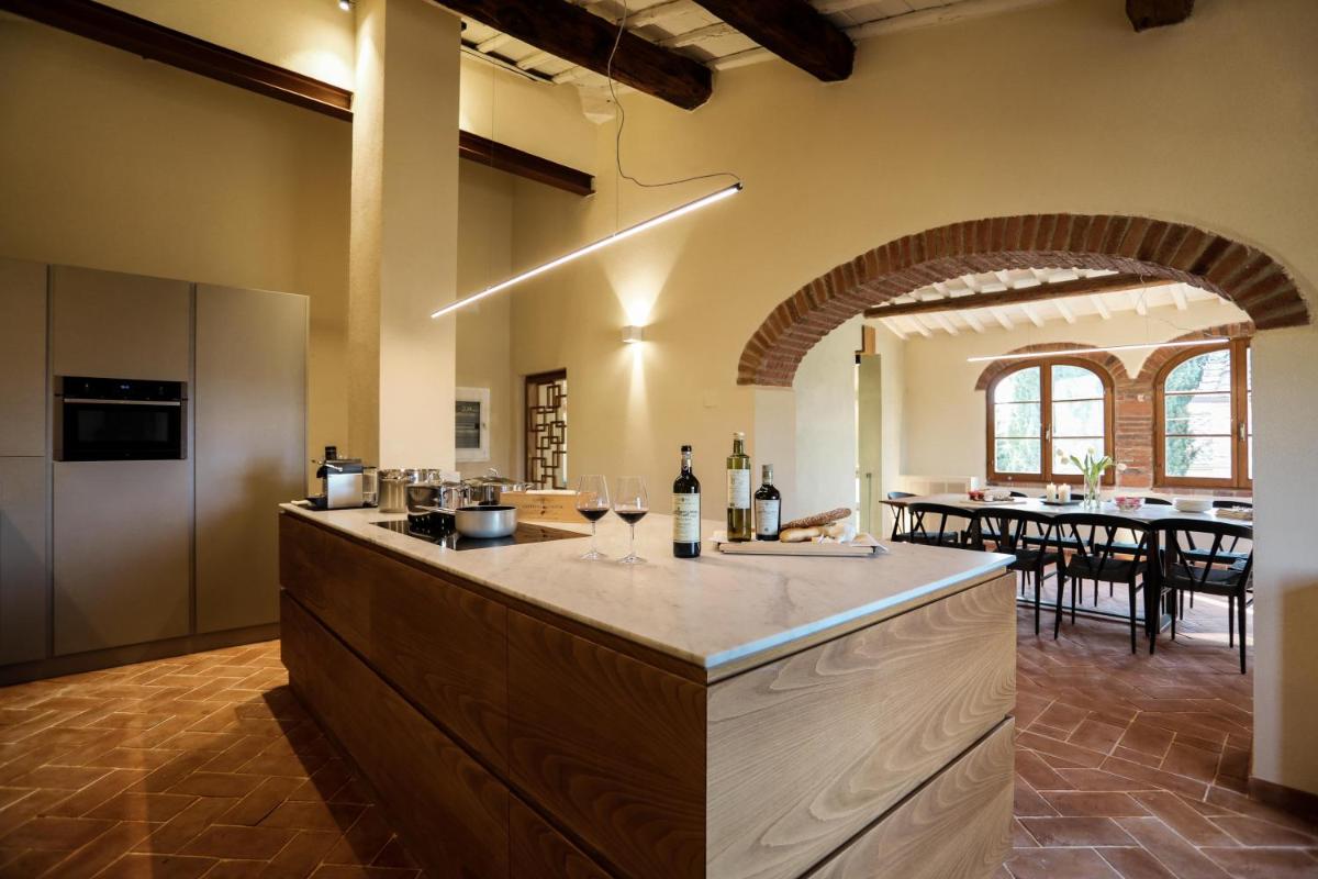 Castello La Leccia
