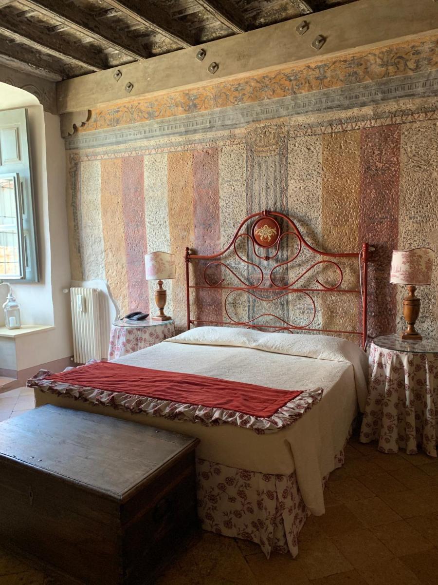 Castello La Rocchetta