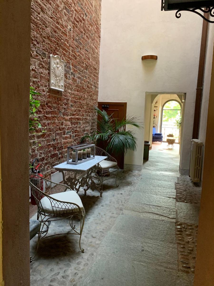 Castello La Rocchetta
