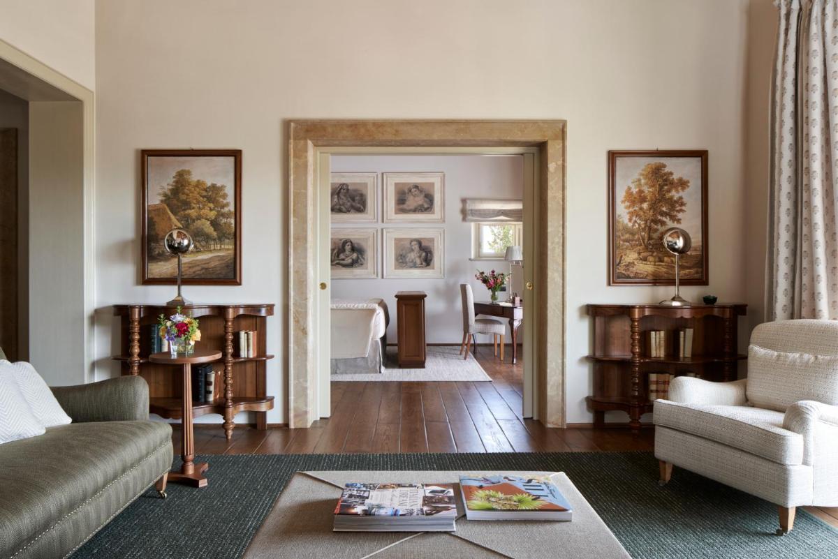 Castiglion del Bosco, A Rosewood Hotel