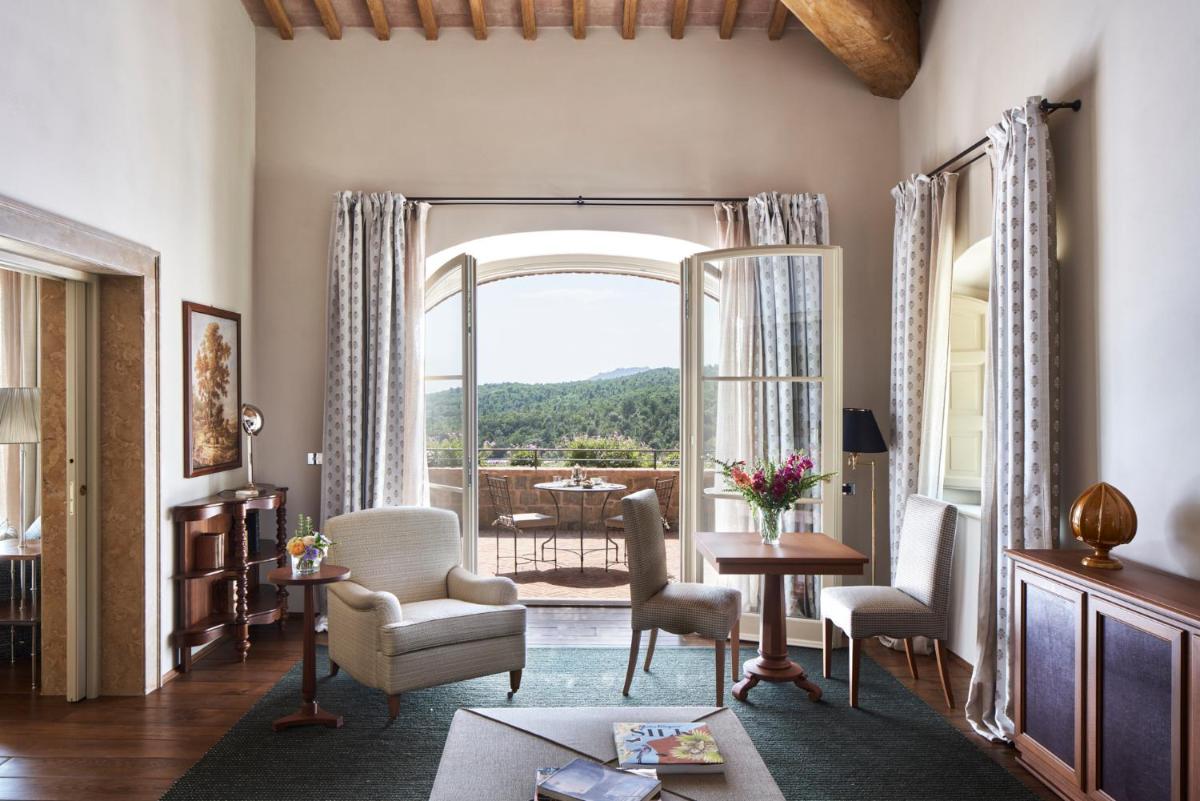 Castiglion del Bosco, A Rosewood Hotel