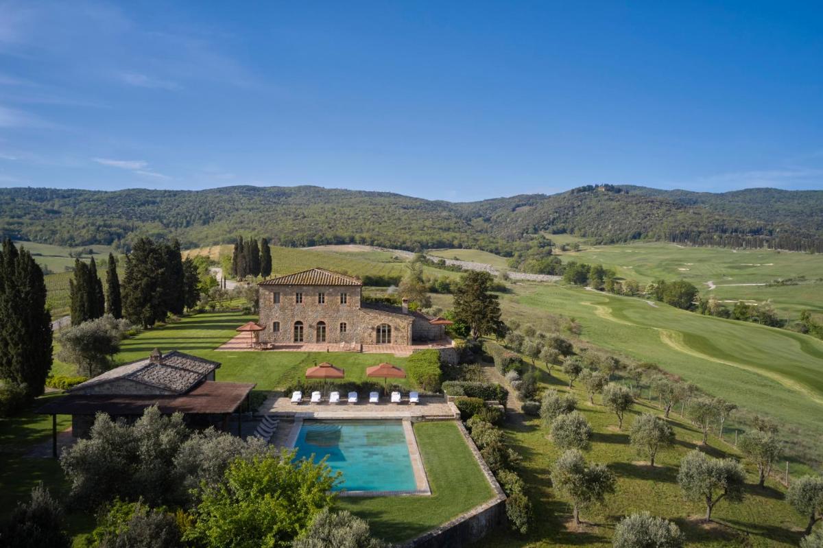 Castiglion del Bosco, A Rosewood Hotel