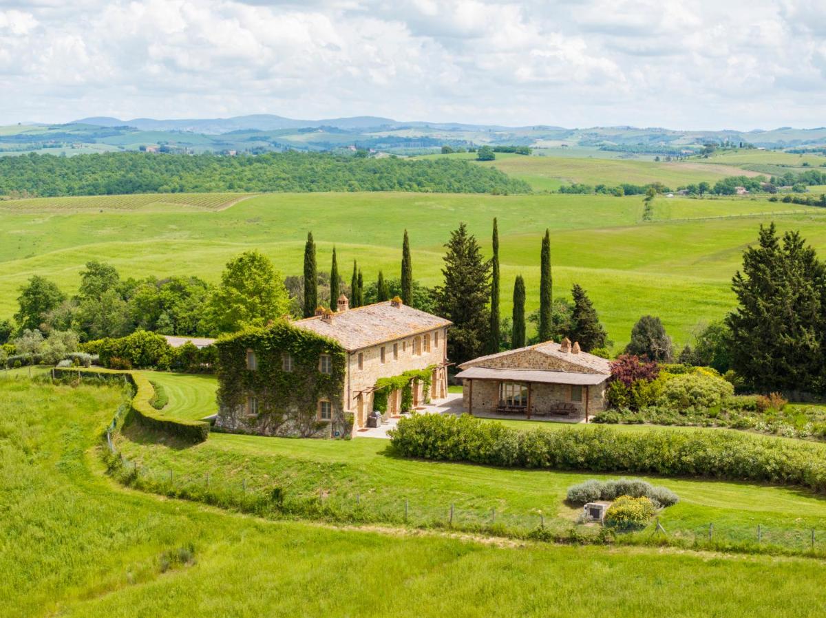 Castiglion del Bosco, A Rosewood Hotel