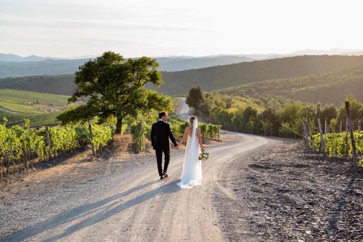 Castiglion del Bosco, A Rosewood Hotel