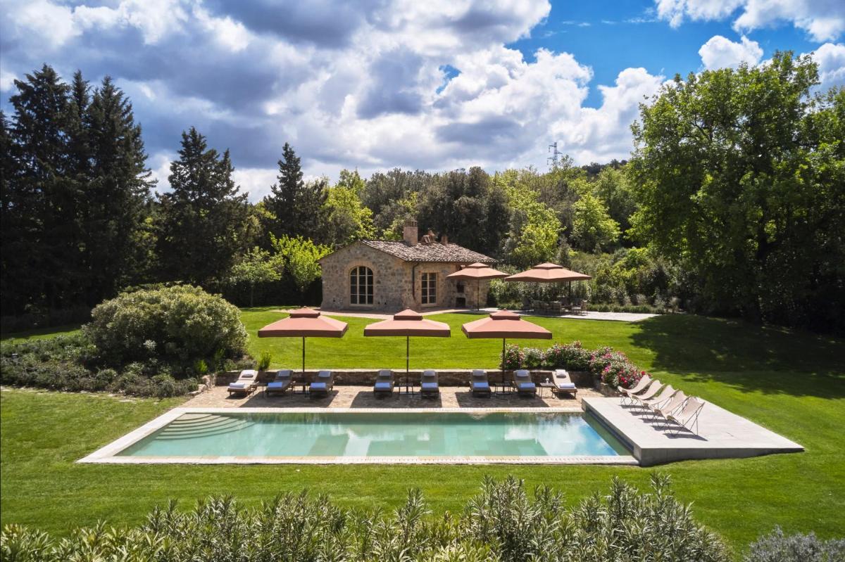 Castiglion del Bosco, A Rosewood Hotel