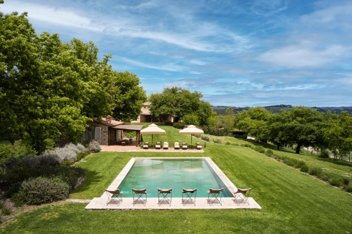 Castiglion del Bosco, A Rosewood Hotel