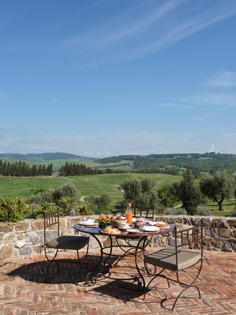 Castiglion del Bosco, A Rosewood Hotel