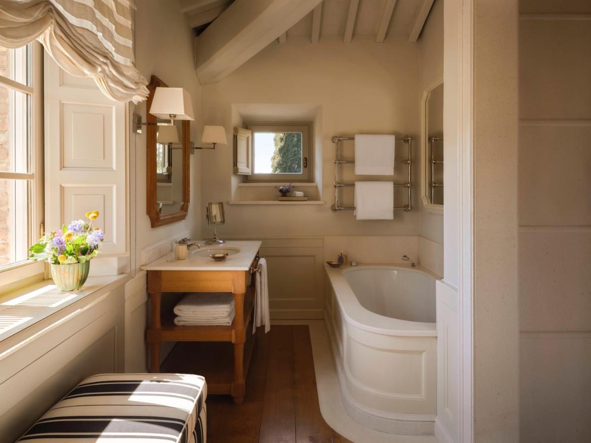 Castiglion del Bosco, A Rosewood Hotel