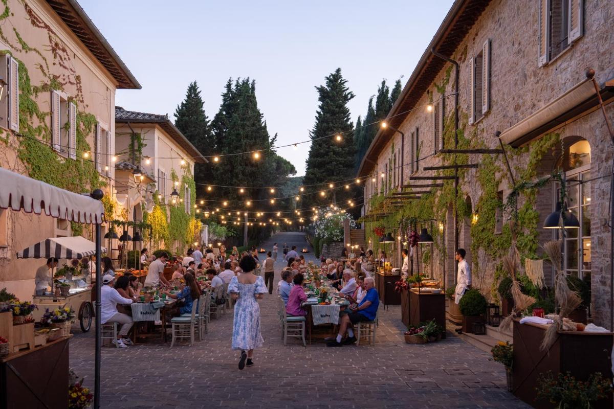 Castiglion del Bosco, A Rosewood Hotel