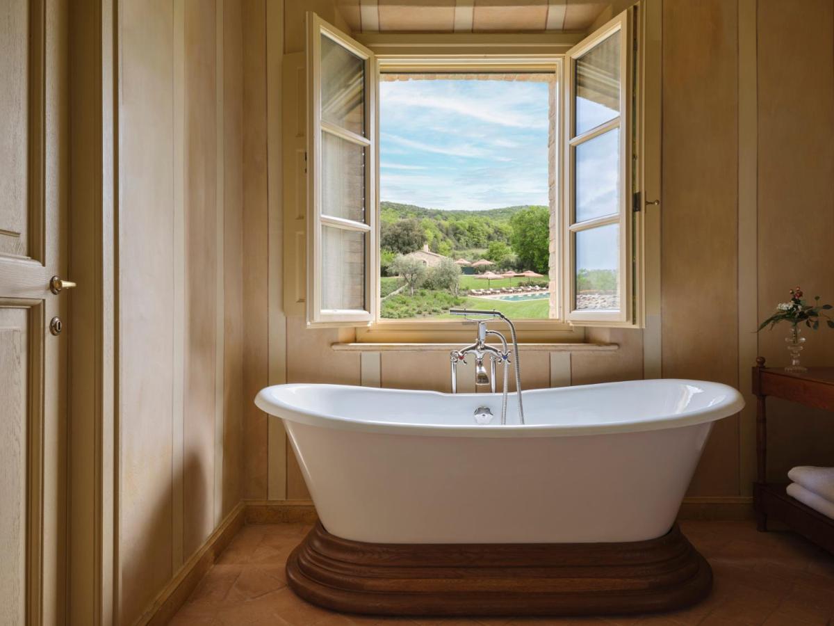 Castiglion del Bosco, A Rosewood Hotel