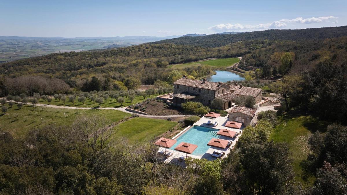 Castiglion del Bosco, A Rosewood Hotel