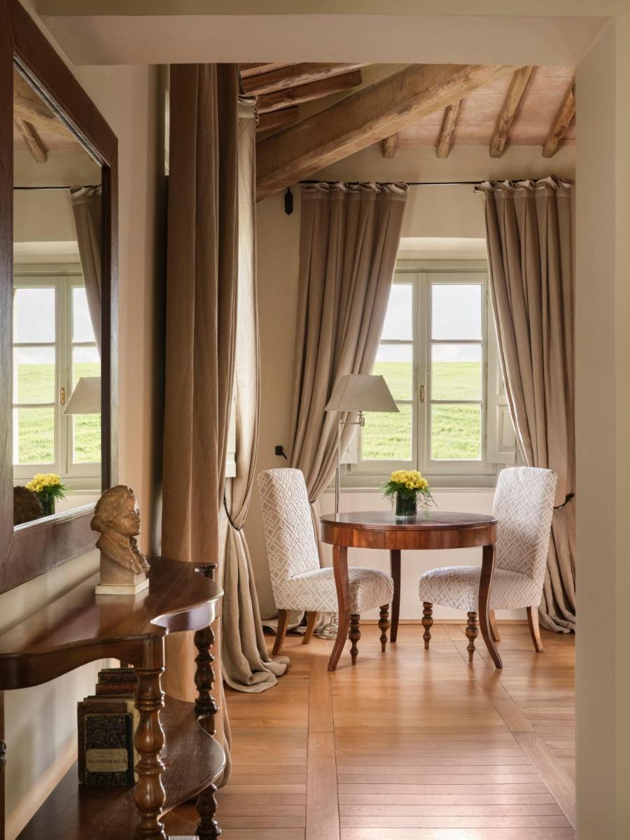 Castiglion del Bosco, A Rosewood Hotel