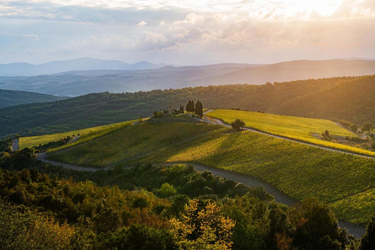 Castiglion del Bosco, A Rosewood Hotel