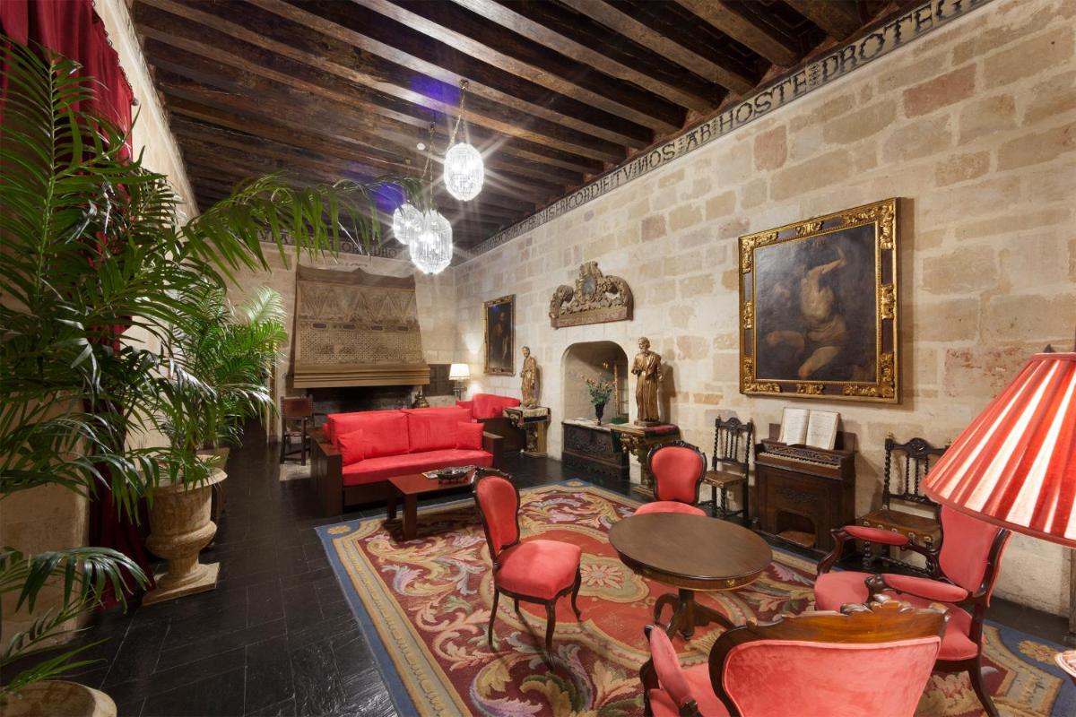 Posada Real Castillo del Buen Amor