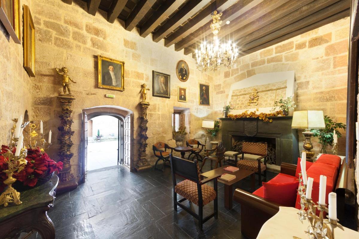 Posada Real Castillo del Buen Amor