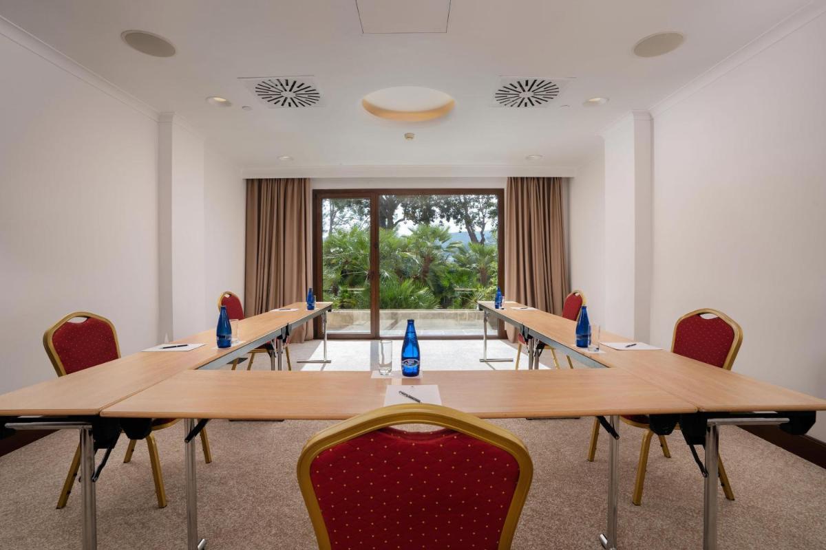 Castillo Hotel Son Vida-Adults Only, a Luxury Collection Hotel, Mallorca