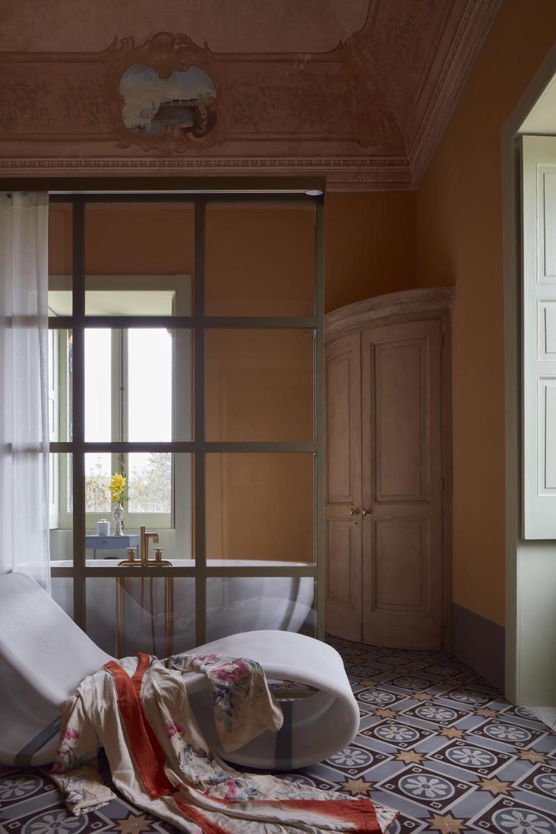 Castle Elvira - The Castle & The Cottage