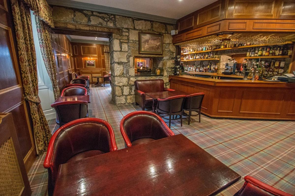 Castle Hotel