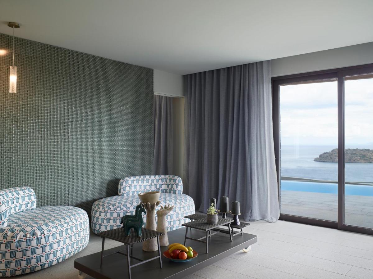 Cayo Exclusive Resort & Spa