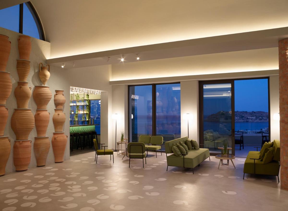 Cayo Exclusive Resort & Spa