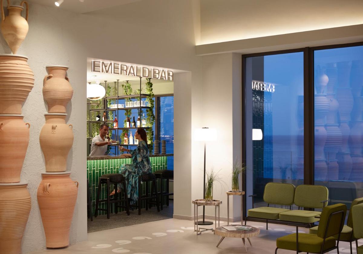 Cayo Exclusive Resort & Spa