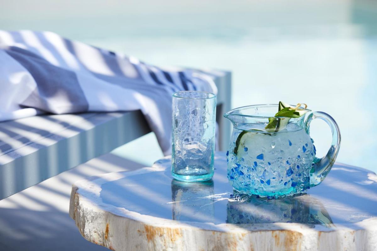 Cayo Exclusive Resort & Spa