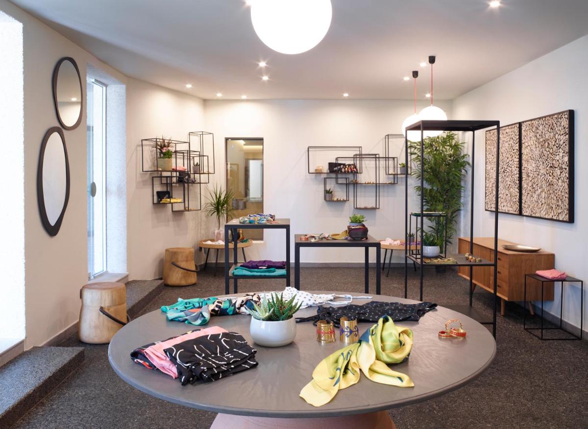 Cayo Exclusive Resort & Spa