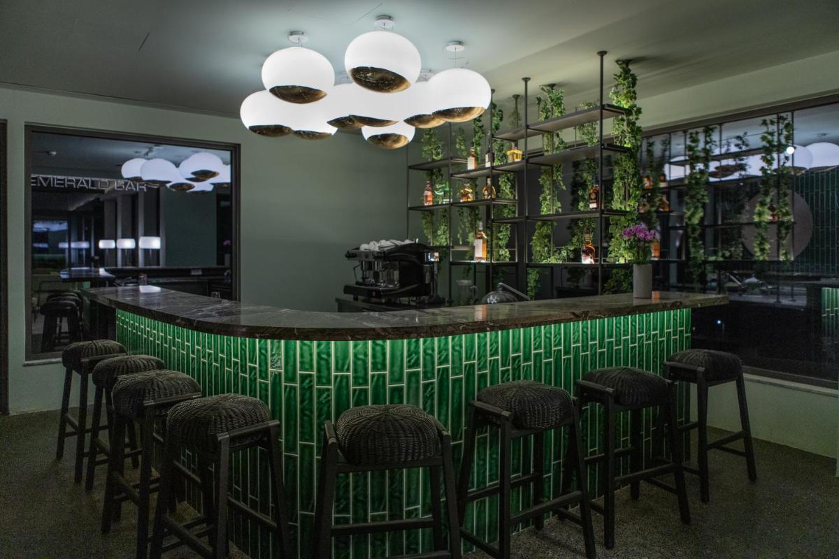 Cayo Exclusive Resort & Spa