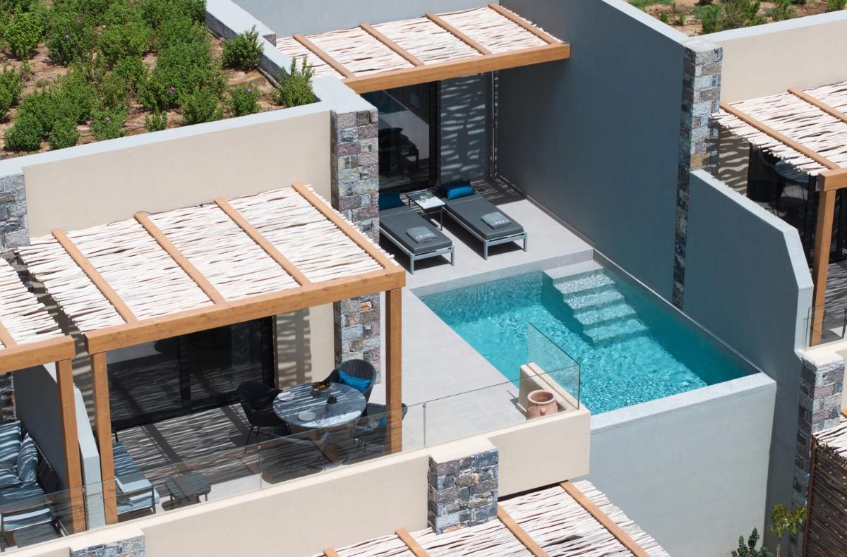 Cayo Exclusive Resort & Spa