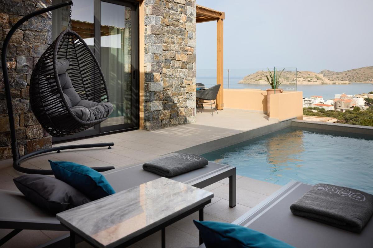 Cayo Exclusive Resort & Spa