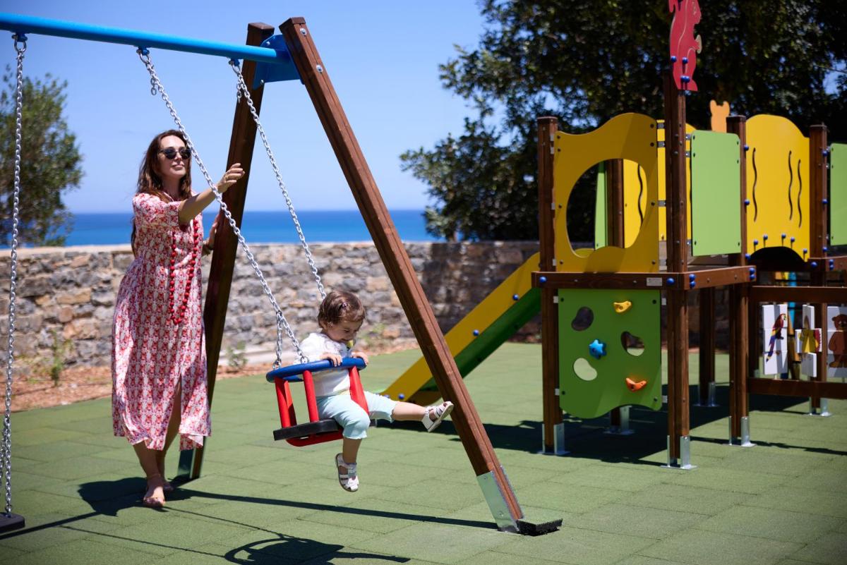 Cayo Exclusive Resort & Spa