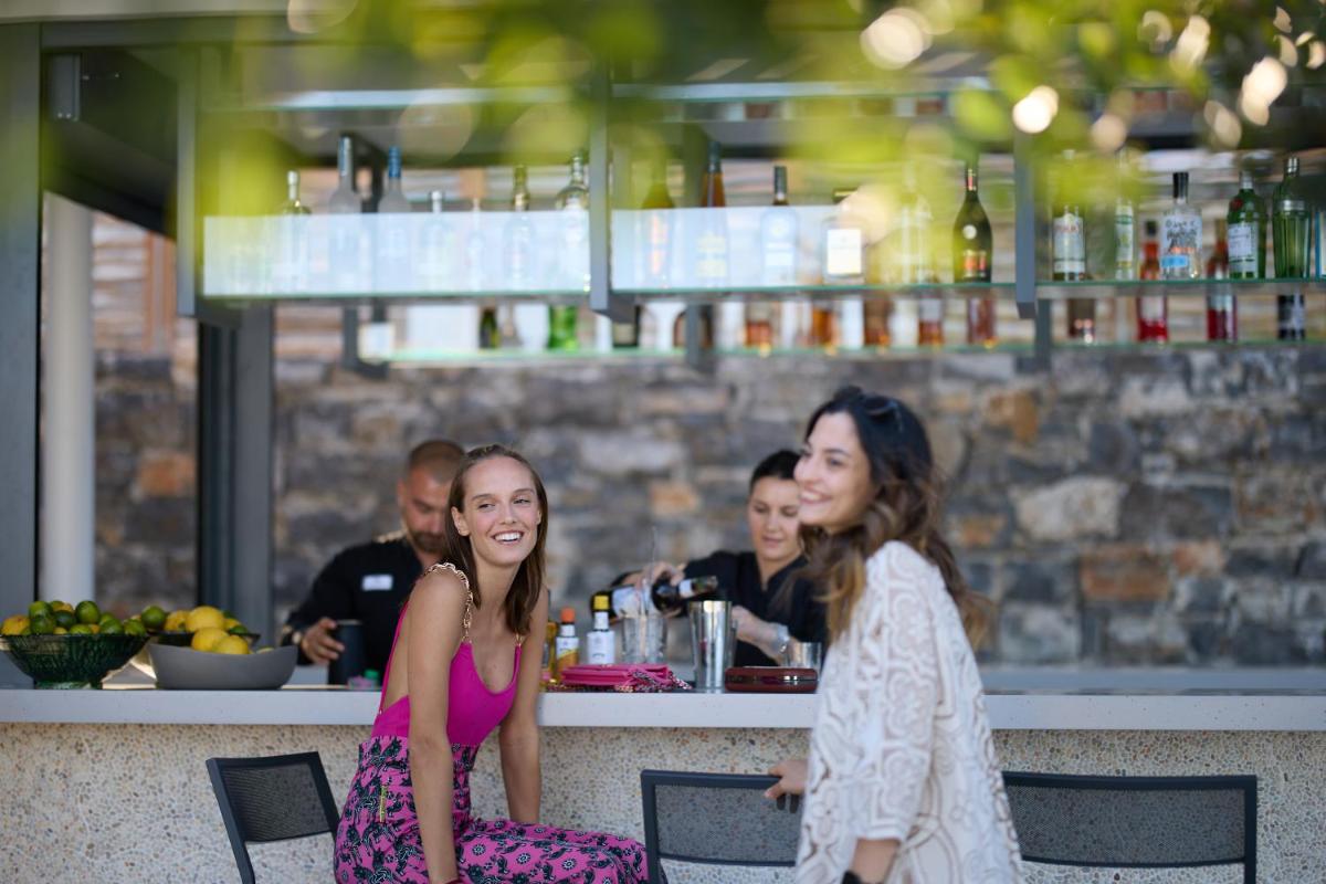 Cayo Exclusive Resort & Spa