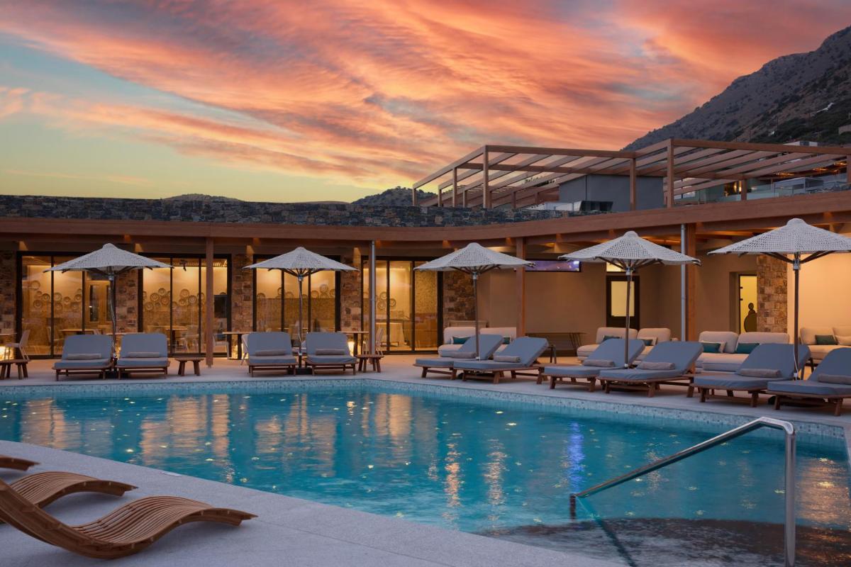 Cayo Exclusive Resort & Spa