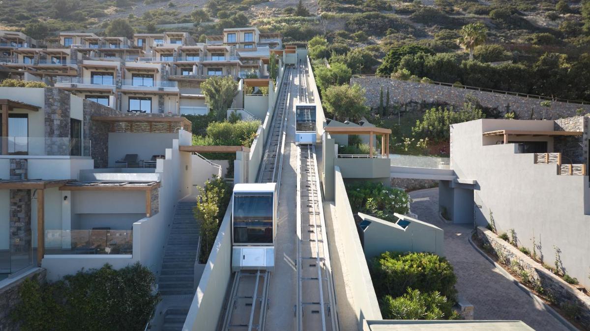 Cayo Exclusive Resort & Spa