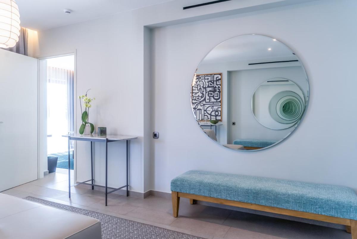 Cayo Exclusive Resort & Spa