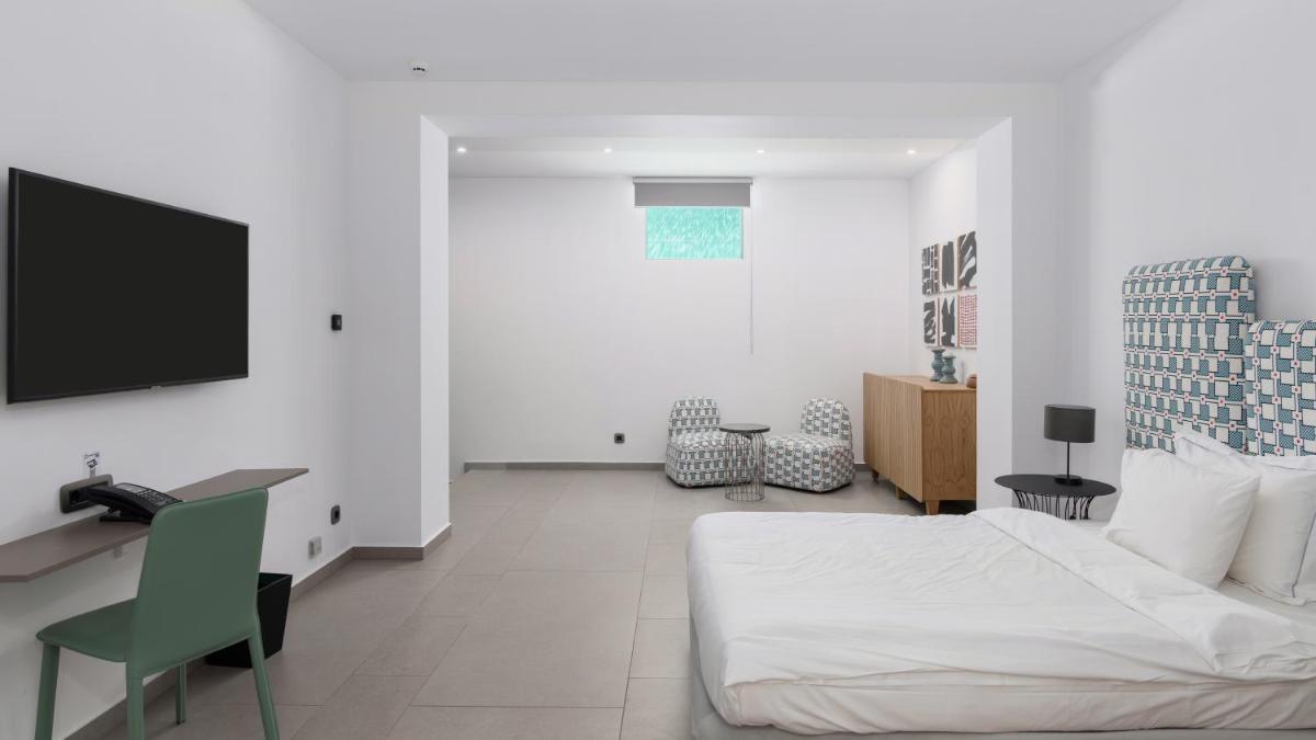 Cayo Exclusive Resort & Spa