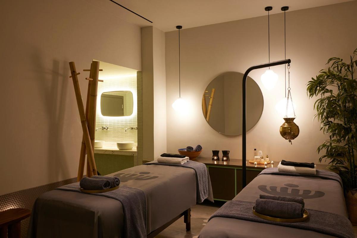 Cayo Exclusive Resort & Spa
