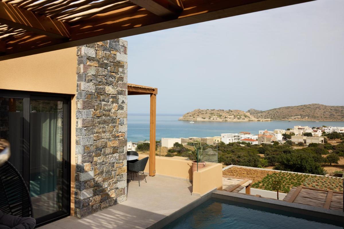 Cayo Exclusive Resort & Spa