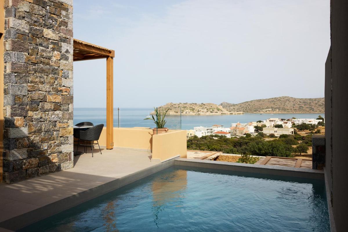 Cayo Exclusive Resort & Spa