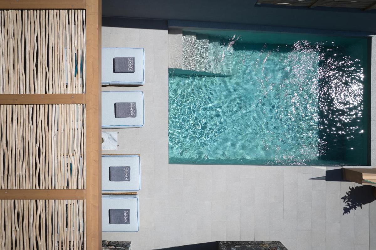 Cayo Exclusive Resort & Spa