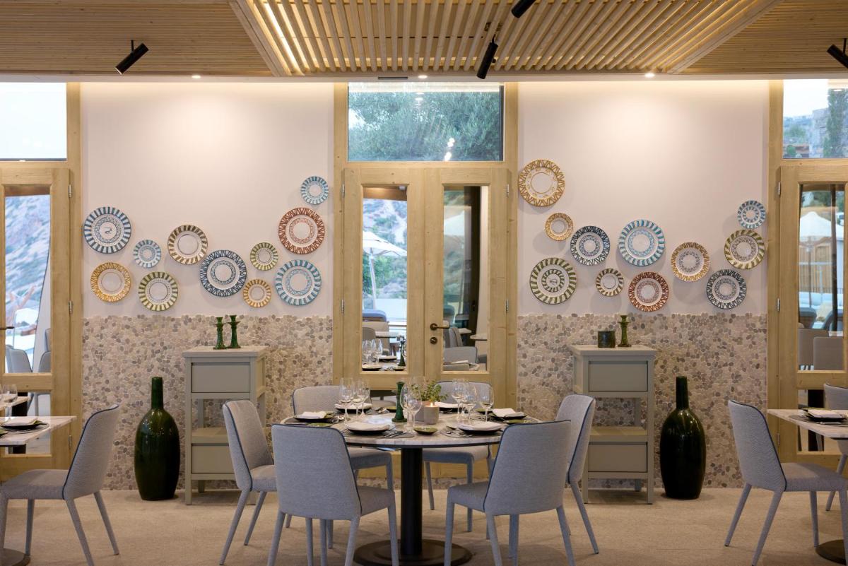 Cayo Exclusive Resort & Spa