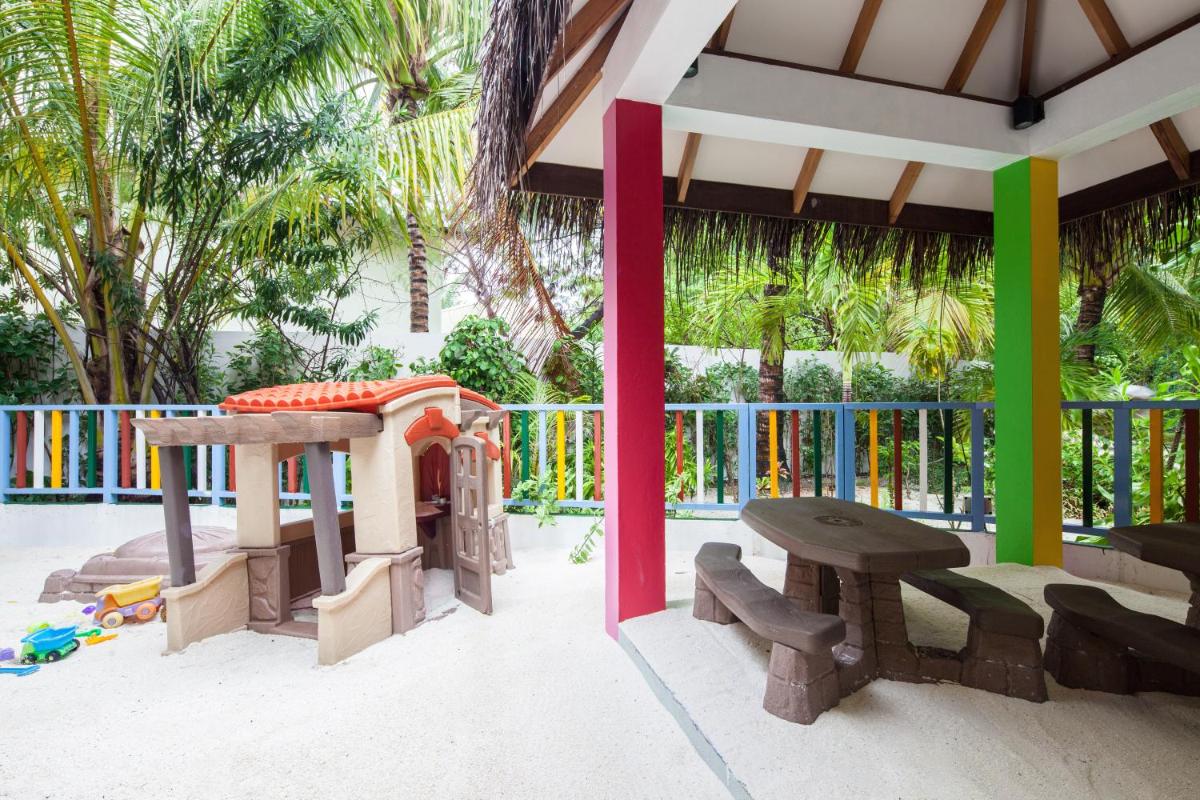 The Centara Collection, Machchafushi Island Resort & Spa Maldives - Stay 4 nights or more, enjoy 25 percent off Seaplane transfers, valid for stays from 10 Apr to Sep 2026