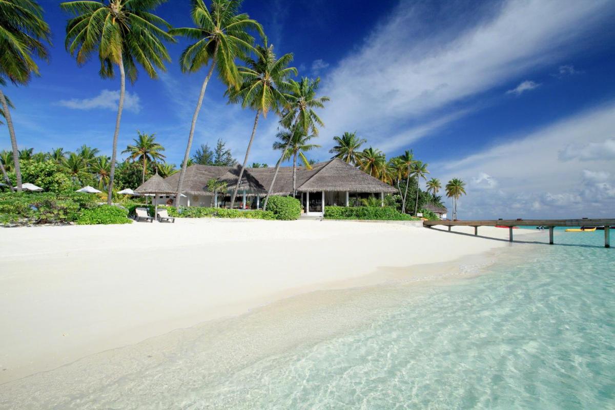 The Centara Collection, Machchafushi Island Resort & Spa Maldives - Stay 4 nights or more, enjoy 25 percent off Seaplane transfers, valid for stays from 10 Apr to Sep 2026